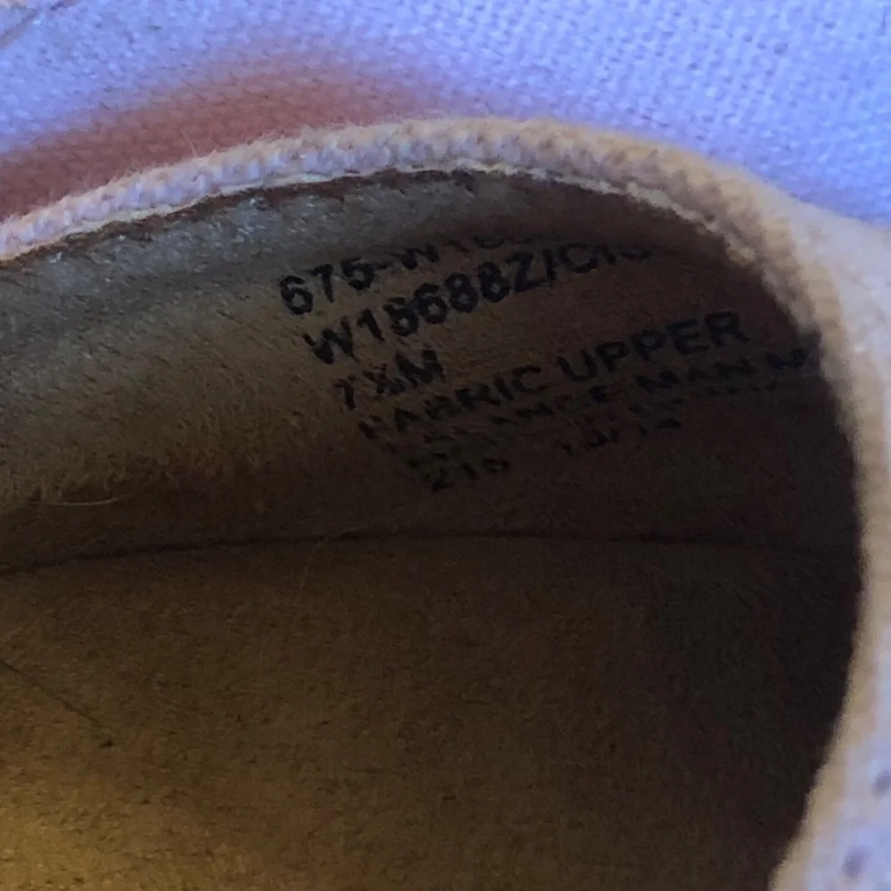 White Mountain Soft Pink Ankle Strap Wedges size 7 1/2 - Picture 4 of 10